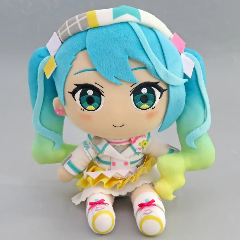 Plush - VOCALOID / Hatsune Miku