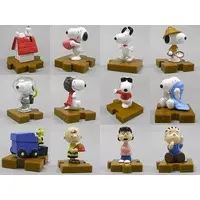 Trading Figure - PEANUTS / Snoopy & Woodstock & Linus & Lucy