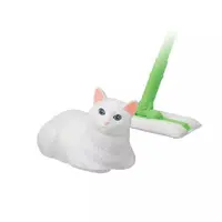 Trading Figure - Cat Curling