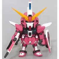 Trading Figure (∞JUSTICE GUNDAM 「QMSVmini Strike Freedom ＆ Infinite Justice」)