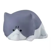 Trading Figure (毛繕いで手まで食べちゃって怒ってる猫ちゃん 「怒ったもふもふの猫ちゃあぁぁん」)