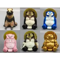 Trading Figure - Sitting Raccoon