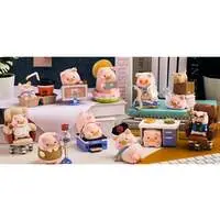 Trading Figure - LuLu the Piggy