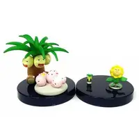 Trading Figure - Pokémon / Sunflora & Sunkern & Exeggcute & Exeggutor