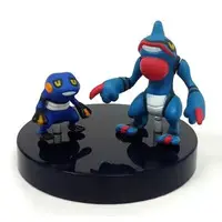 Trading Figure - Pokémon / Croagunk & Toxicroak