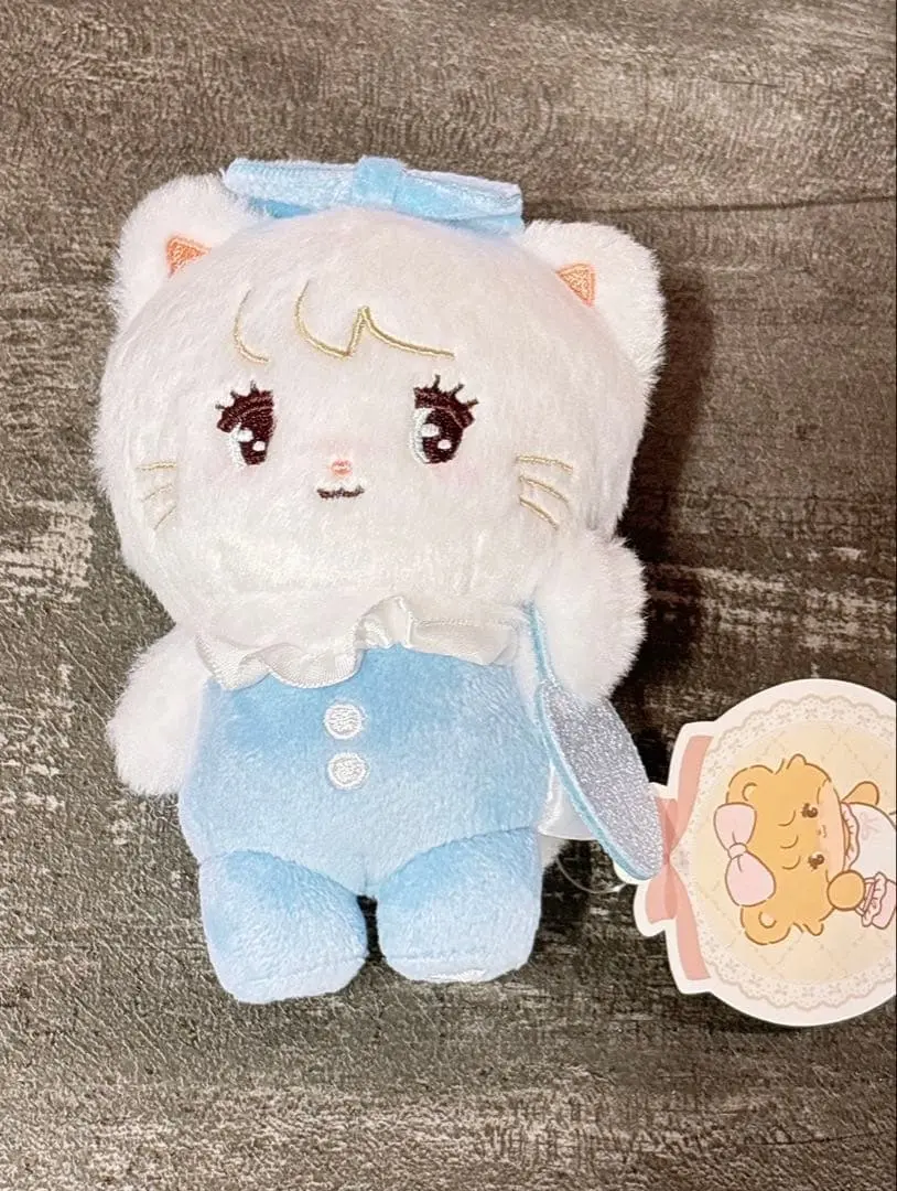 Plush - Lil ala mode