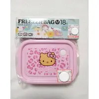 Case (Hello Kitty 日焼けキティ シールボックス 2個 ＆ フリーザーバッグ)
