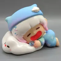 Trading Figure - Lazy Home Diary