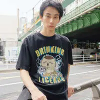 Chiikawa T-shirt DRINKING LICENCE (Black) - XL