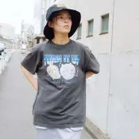 Chiikawa T-shirt TURN IT UP (Charcoal) - L