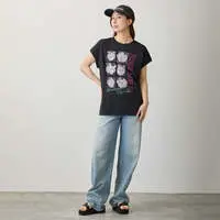 Chiikawa Wide Sleeveless FRIENDS ABOVE ALL (Black) - M