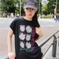 Chiikawa Wide Sleeveless FRIENDS ABOVE ALL (Black) - M