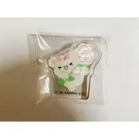 Key Chain - Acrylic stand - Sanrio / HANAMARUOBAKE