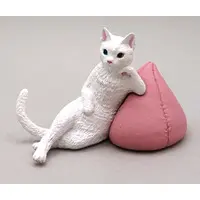 Trading Figure - Cat