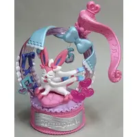 Trading Figure - Pokémon / Sylveon