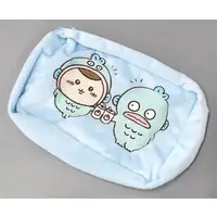 Pouch - Chiikawa / Kuri-Manjuu & Hangyodon