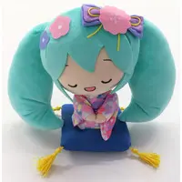 Plush - VOCALOID / Hatsune Miku
