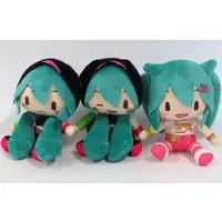 Plush - VOCALOID / Hatsune Miku