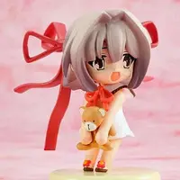 Trading Figure - Ladies versus Butlers!