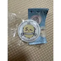 Badge - Chiikawa / Rakko