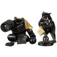 Trading Figure - CHESS Figure Collection