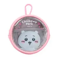 Chiikawa Chiikawa Park Pouch w/Carabiner Special Photo (Chiikawa Pink)