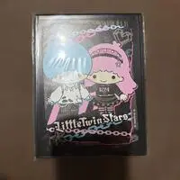 Little Twin Stars