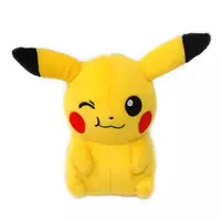 Plush - Pokémon / Pikachu